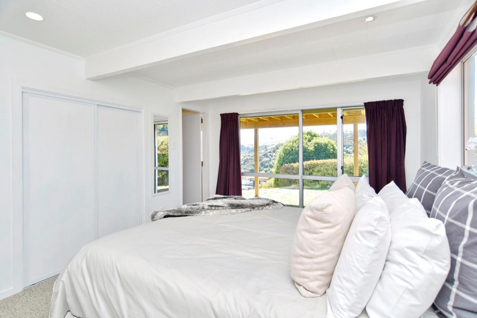 Akaroa Harbour View - Christchurch Holiday Homes Exteriér fotografie